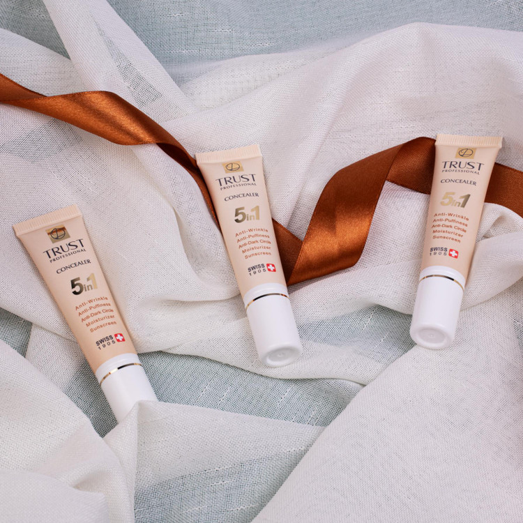 کرم کانسیلر چندکاره تراست | مراقبت + آرایش در یک محصول | رفع فوری تیرگی و پف زیر چشم