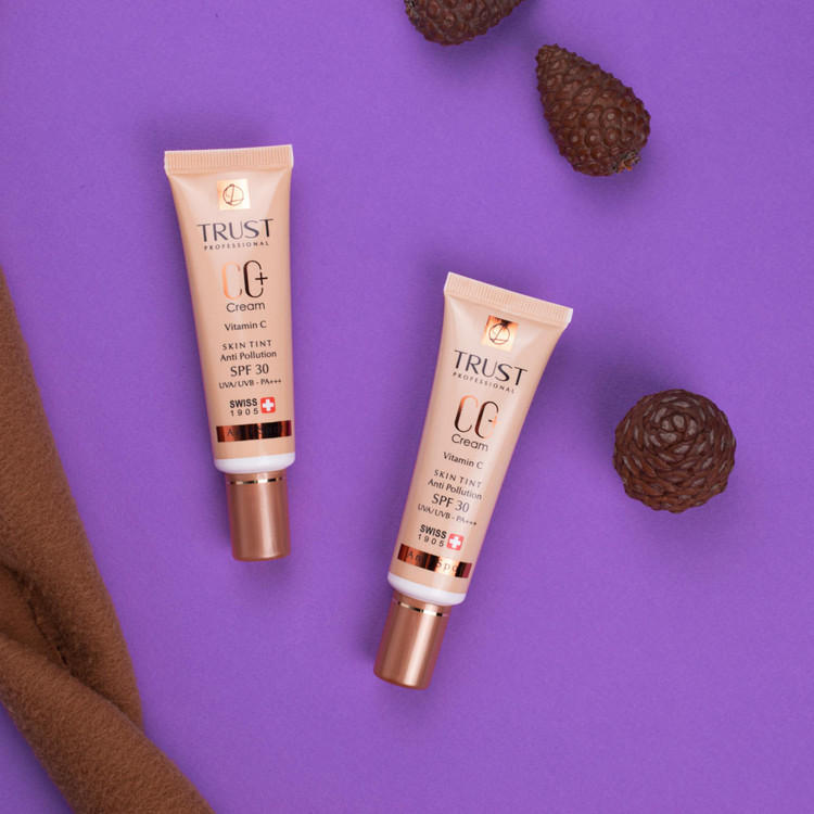 راهنمای خرید CC کرم تراست برای پوست | پوشانندگی طبیعی